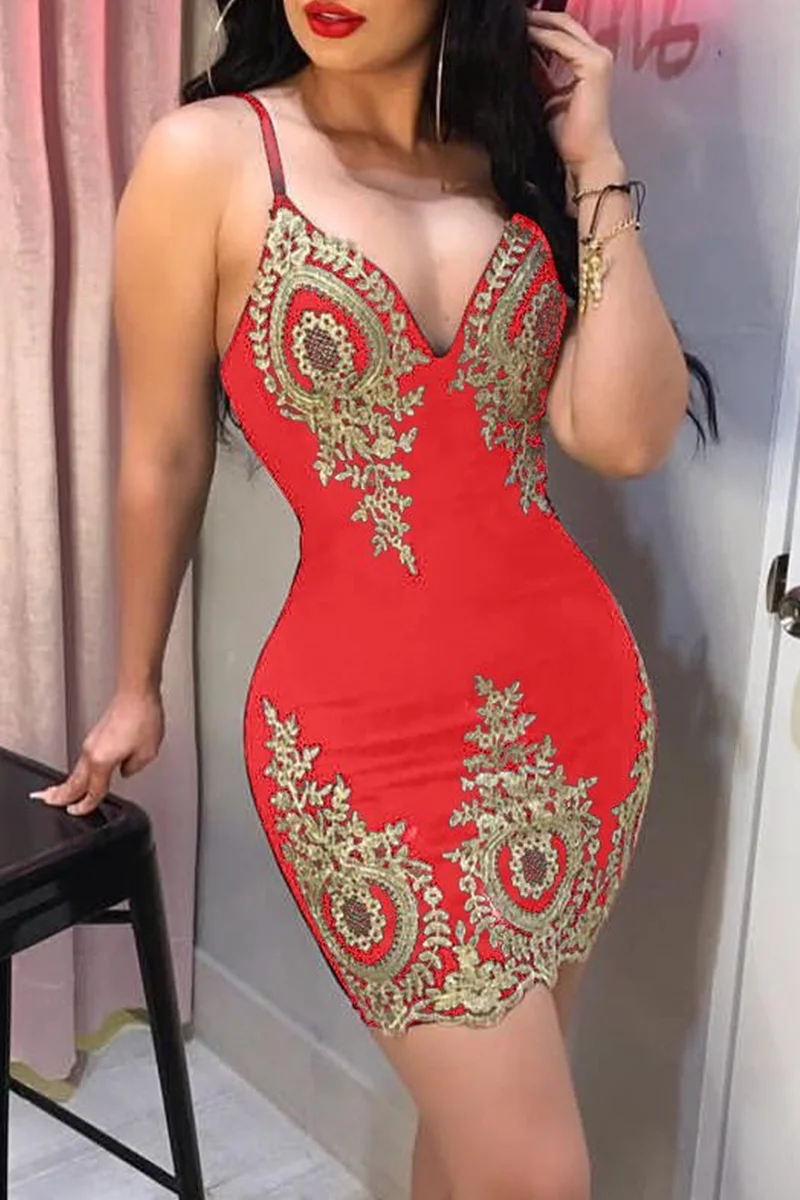 Red Fashion Sexy Embroidery Backless V Neck Sling Dress