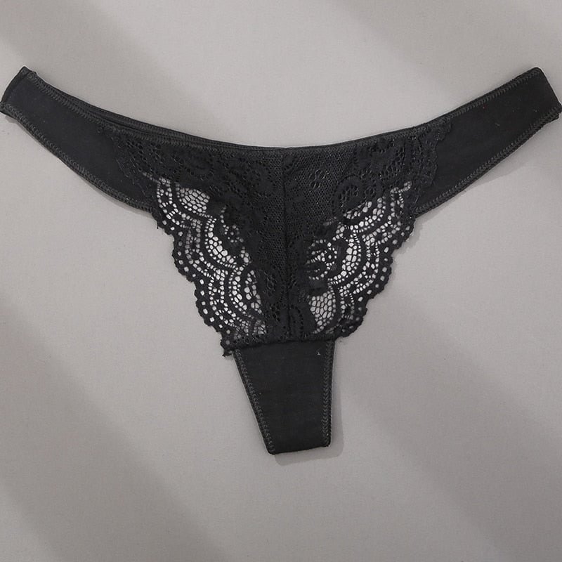New Lace G String Women Sexy Thongs Women Low-Waist Female Underpant Hollow Out Breathable T-back Underwear Lingerie M-XL