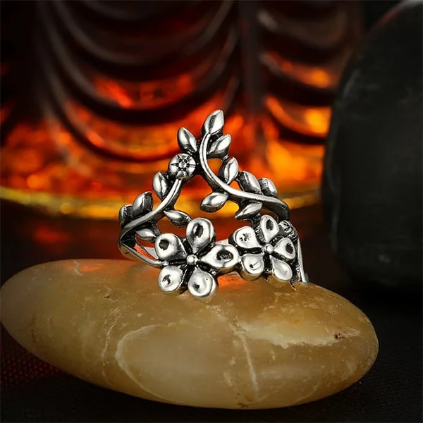 🔥Last Day 75% OFF🎁4Pc Vintage Flower Ring Set
