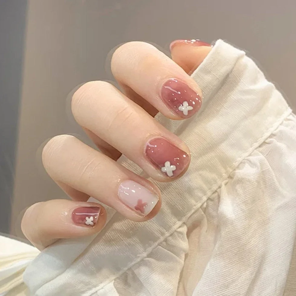 24pcs Wholesales Fake Nails For Women Light Color Solid Color Short Nail Tips Fingernail DIY Nail Art False Nails with Glue-Nail Inspo