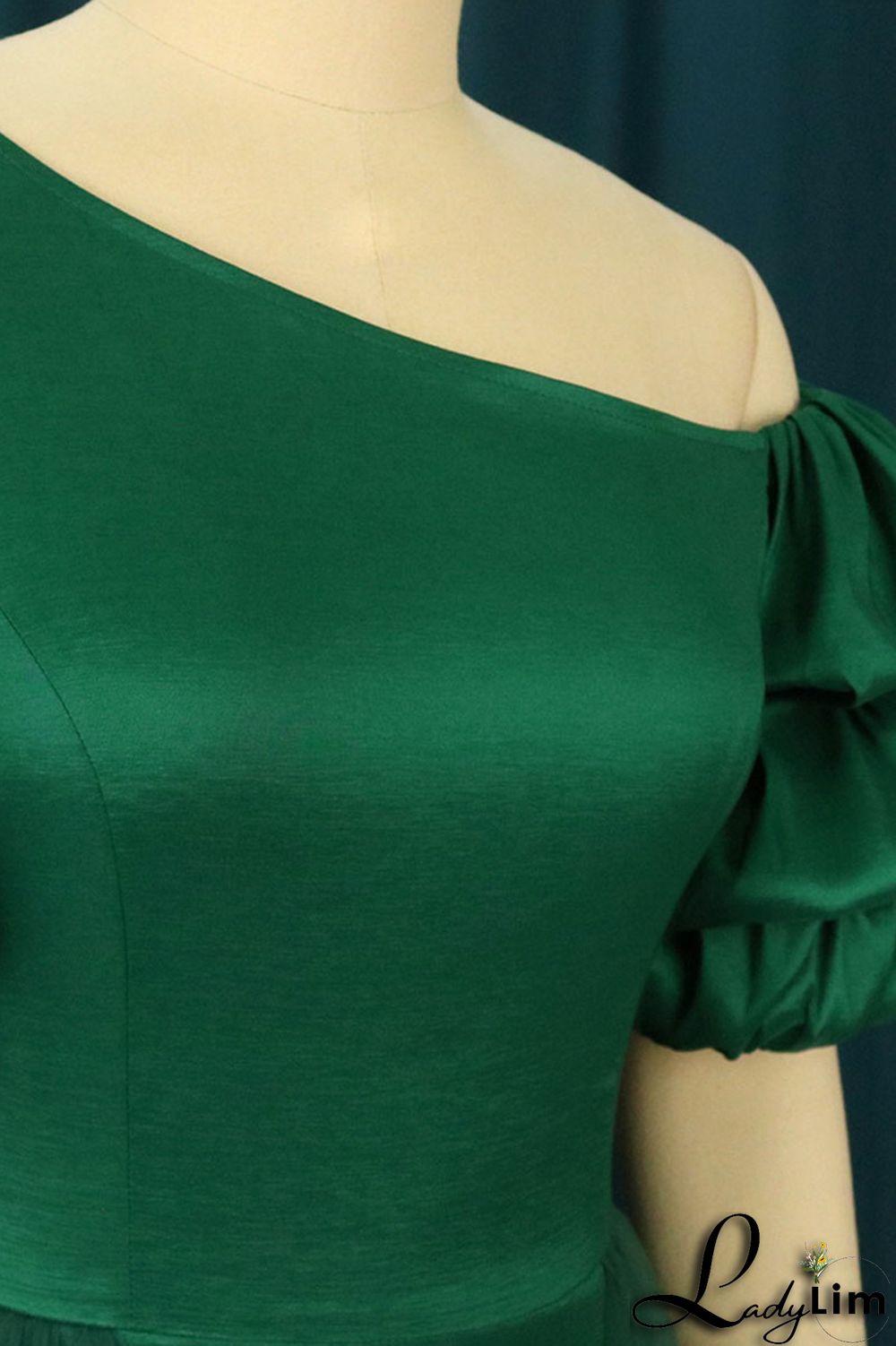 Green Elegant Solid Split Joint Oblique Collar Evening Dress Dresses