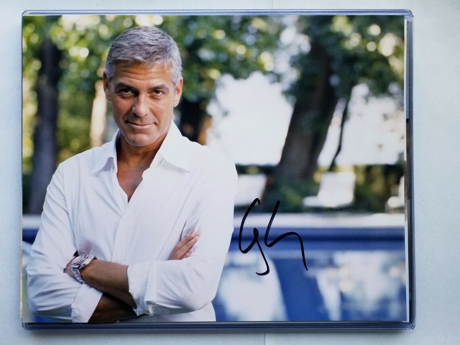 Autographed George Clooney Authentic Signed 8 x 10 Photo Poster painting