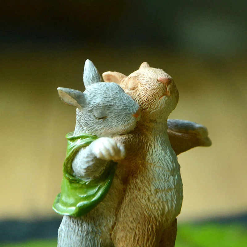 Lovely Squirrel Couples Model Cartoon Animal Figurine Home Decor Miniature Fairy Garden Statue Decoration