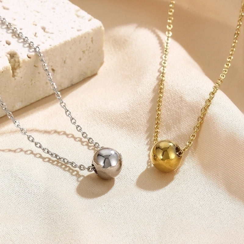 Stainless Steel Titanium Steel 18K Gold Plated Minimalist Plating Round Pendant Necklace