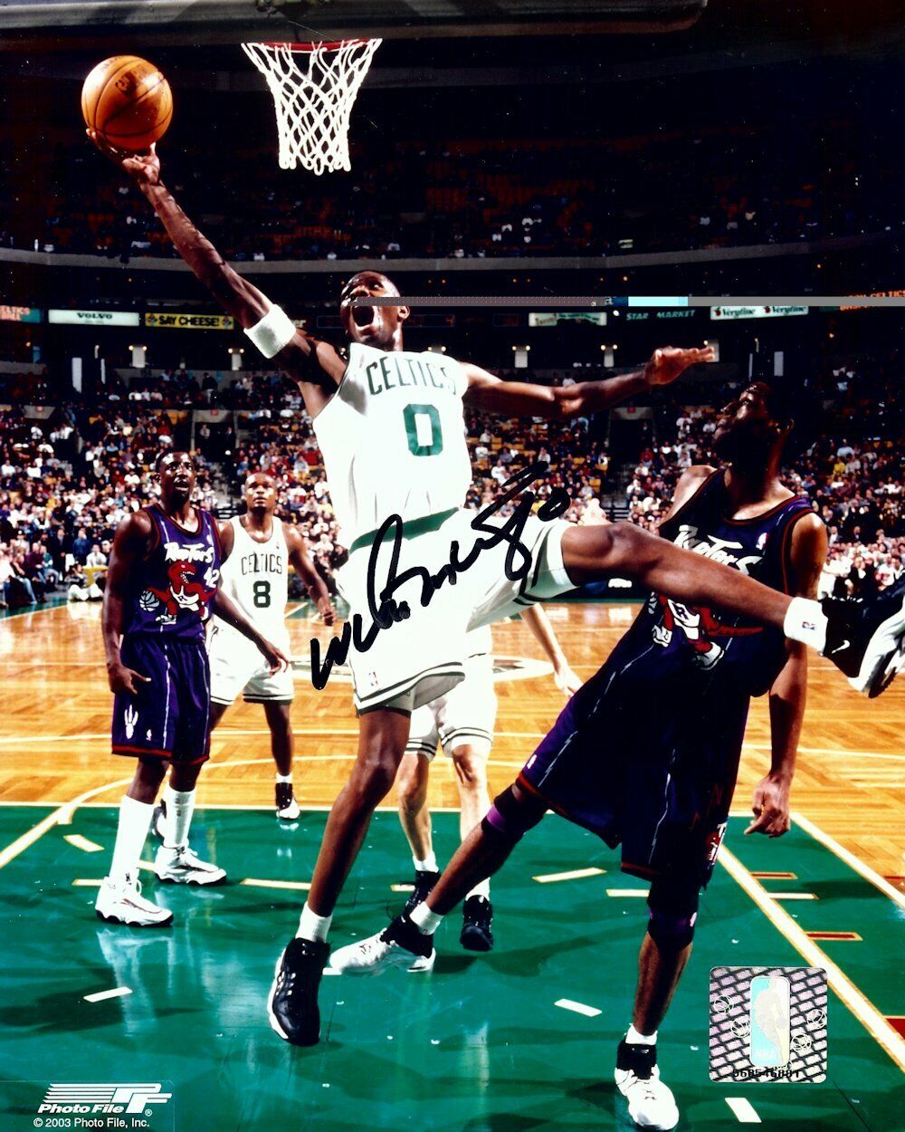 Walter McCarty Signed Autographed 8X10 Photo Poster painting Celtics Home Action vs. Raptors COA