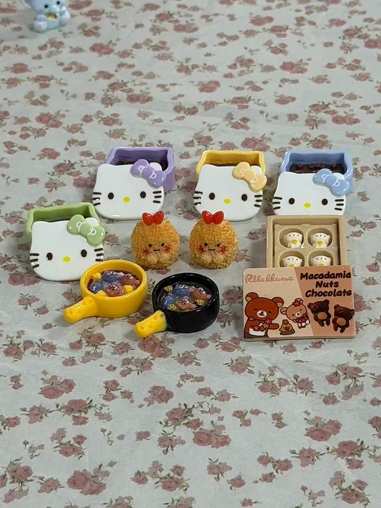 #023 Charms on Hand