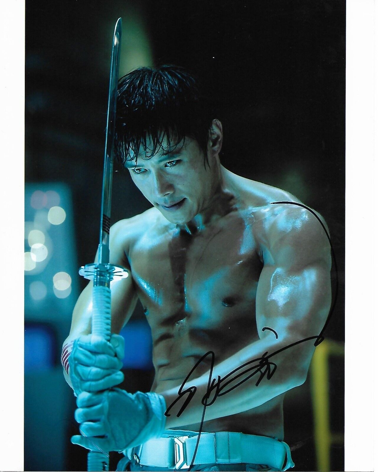 BYUNG-HUN LEE G.I. JOE RETALIATION AUTOGRAPHED Photo Poster painting SIGNED 8X10 #5 STORM SHADOW