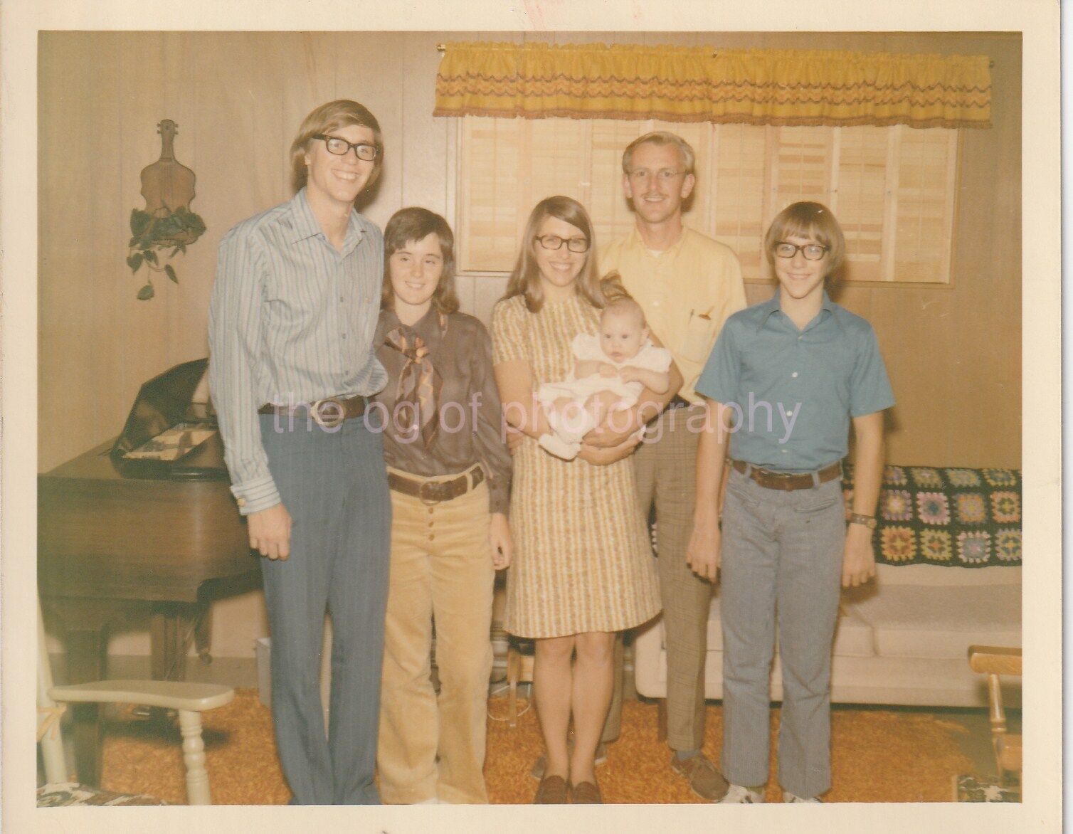 Casual Family Portrait With Crochet Throw FOUND Photo Poster painting Snapshot VINTAGE 811 38 H