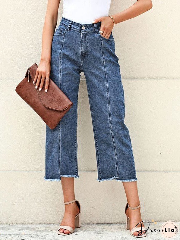Statement Pants: Women's Stylish Wide-Leg Cropped Jeans