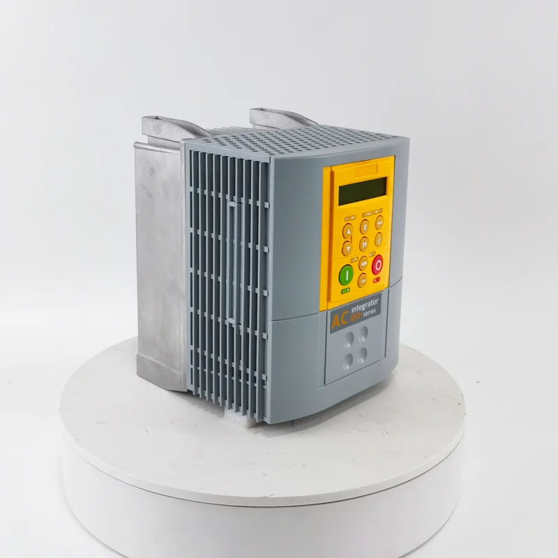 Parker AC Drive  Parker AC690 0.75KW 690-431250B0-BF0P00-A400  690PB/0007/400/3/F/0011