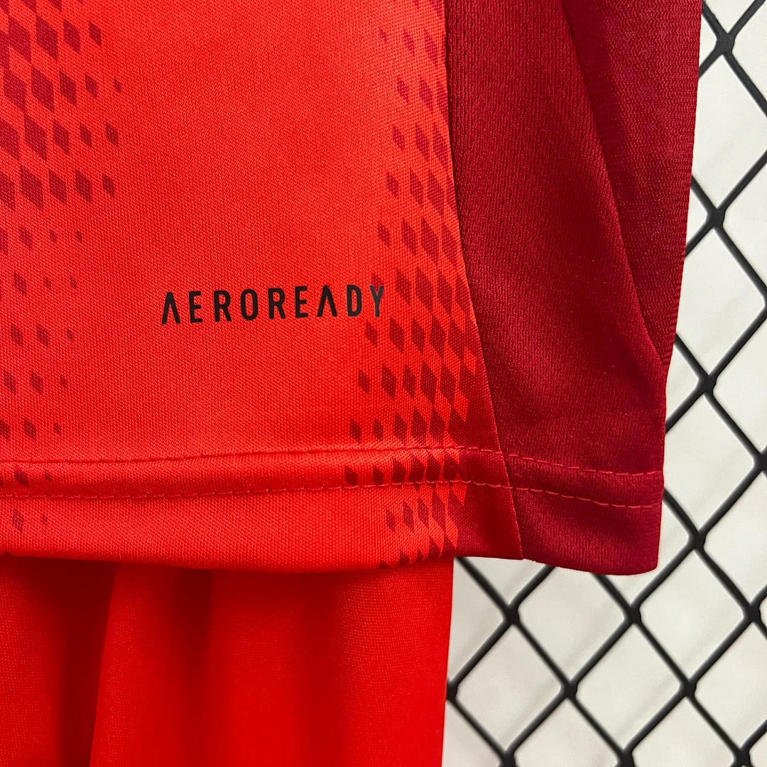 24/25 Bayern Munich Home Kids Kit Football jersey Thai Quality