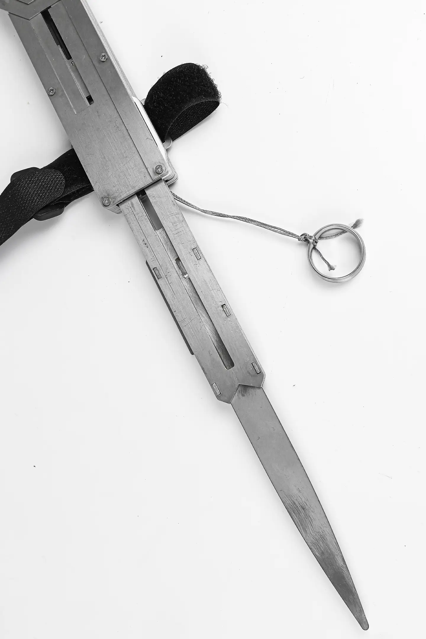 Hidden Blade Metal Ezio Hidden blade image 4