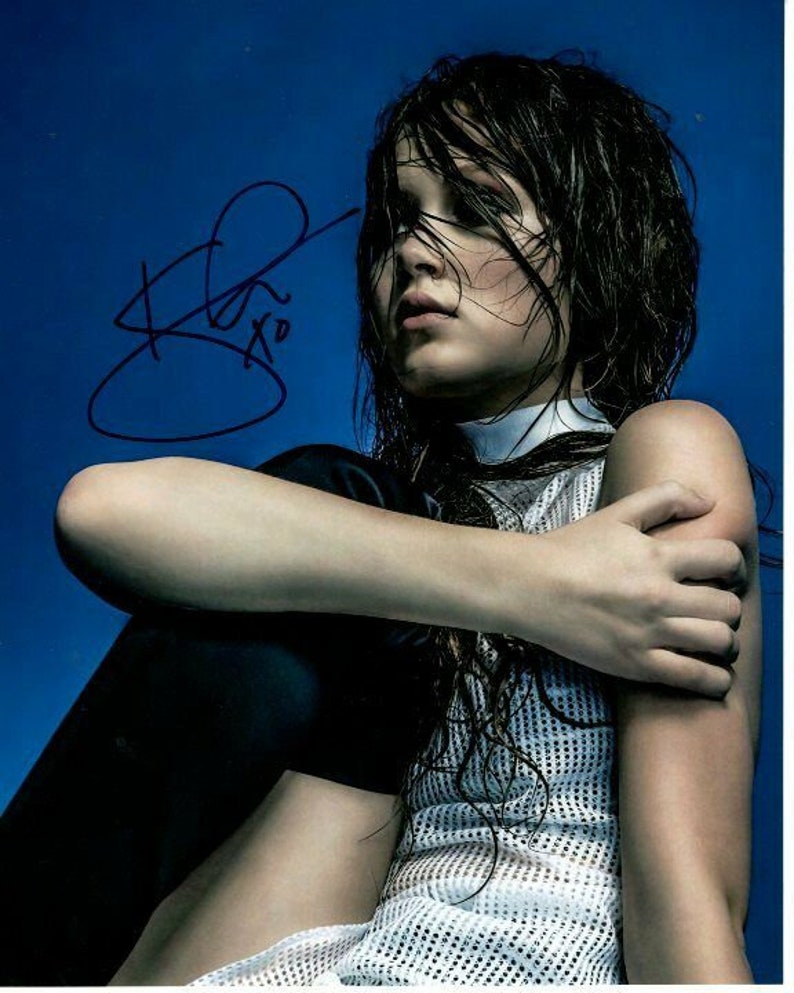 Kelli berglund signed autographed Photo Poster painting