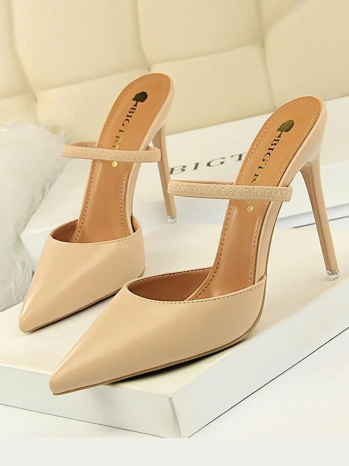 Simple Baotou stiletto with shallow mouth pointed toe hollow word with women's slippers