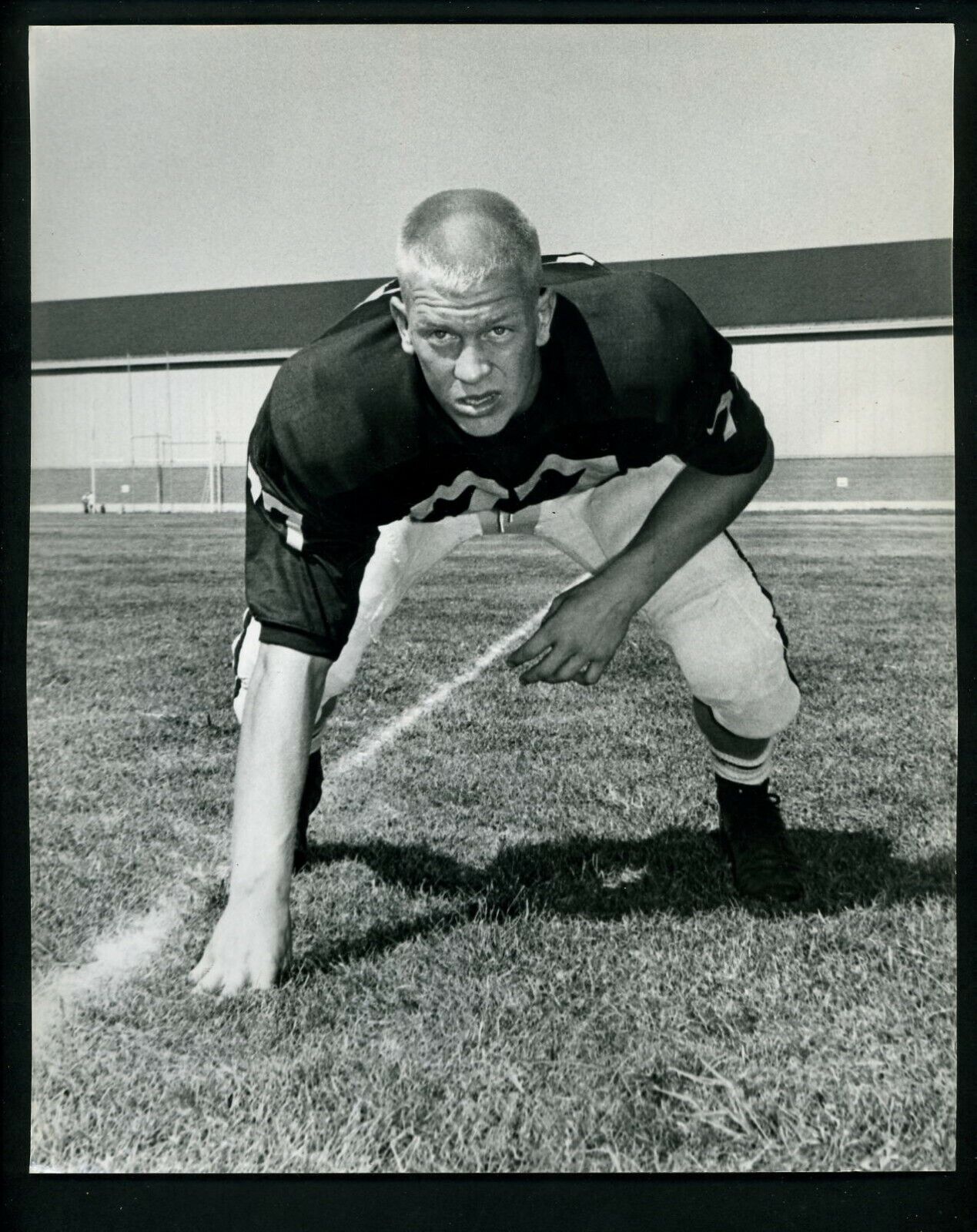 Milt Sunde 1961 Press Photo Poster painting football pose University of Minnesota Vikings