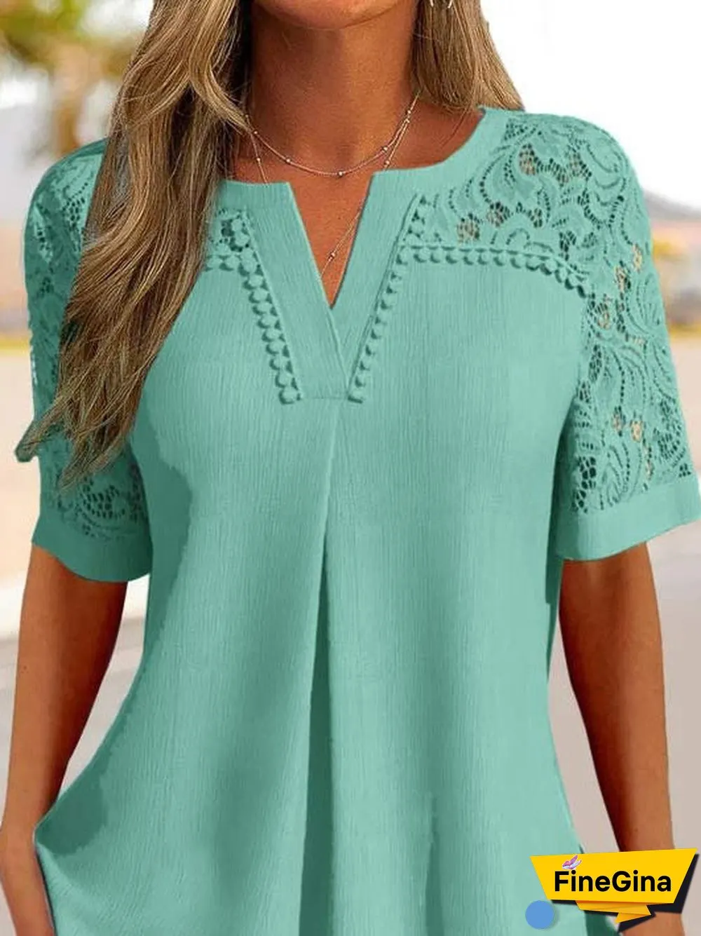 Women's Lace Short Sleeve V-neck Top