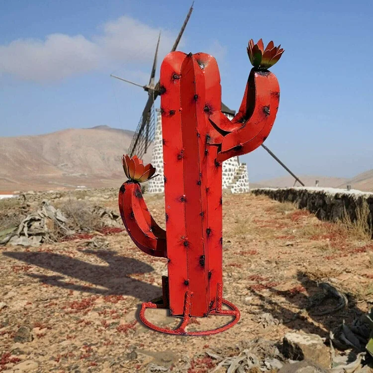 Anti-rust Metal Cactus Plant