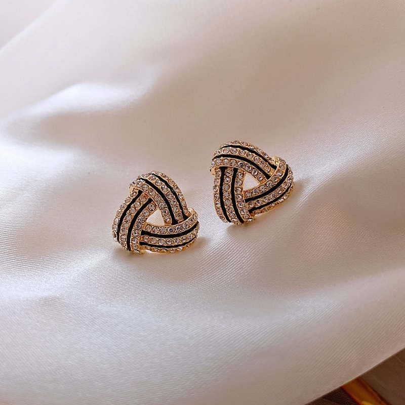 Sexy Women's Temperament Earrings | IFYHOME