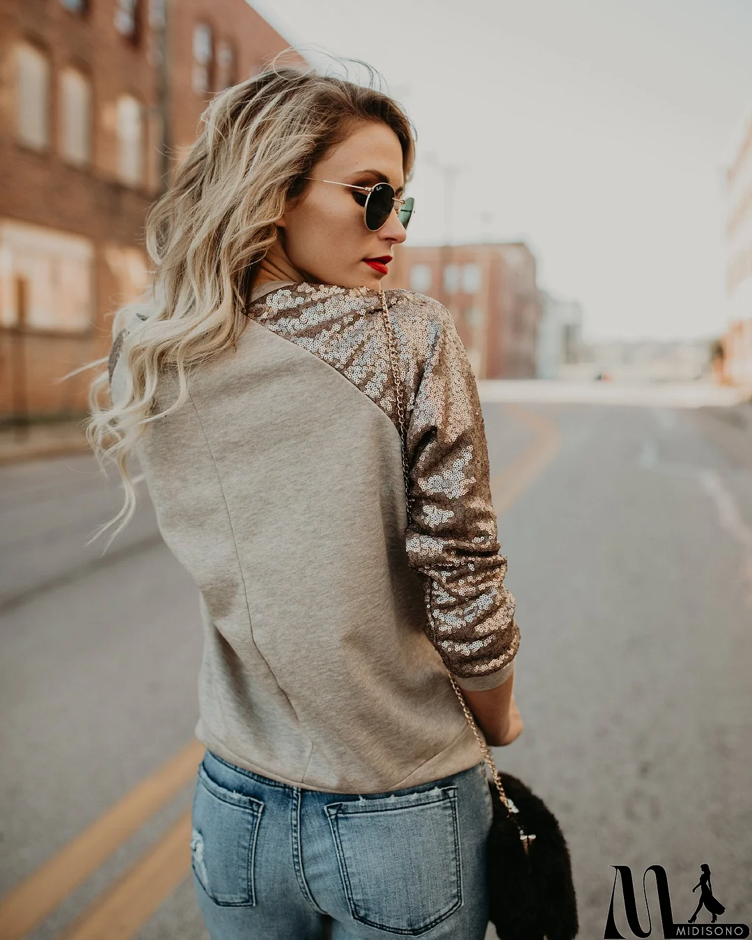 MidiSono - Fashion Round Neck Sequined Long-Sleeved T-Shirt