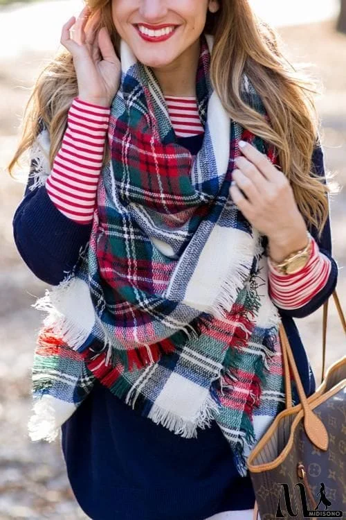 MidiSono - White Plaid Blanket Scarf