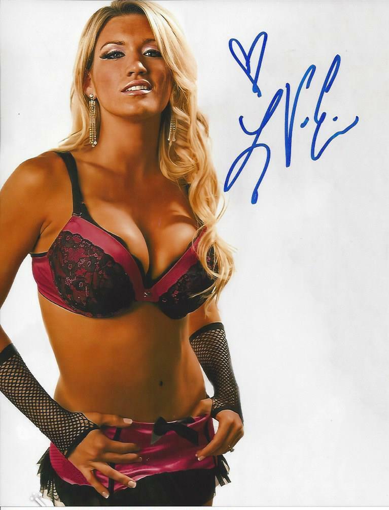 Lacey Von Erich autographed 8x10 TNA#11