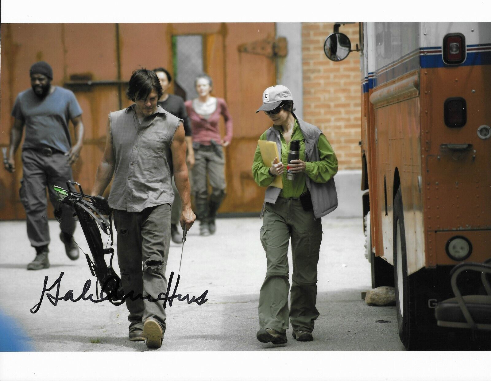 Gale Anne Hurd The Walking Dead autographed Photo Poster painting signed 8x10 #2 producer