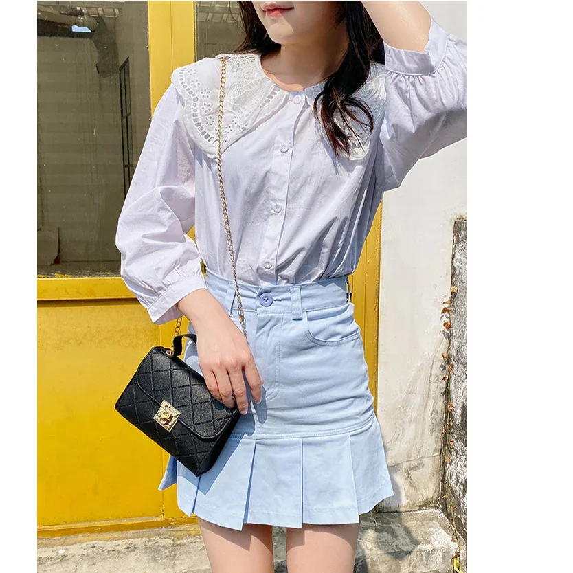 The Hottest Messenger Bags for Women in 2022