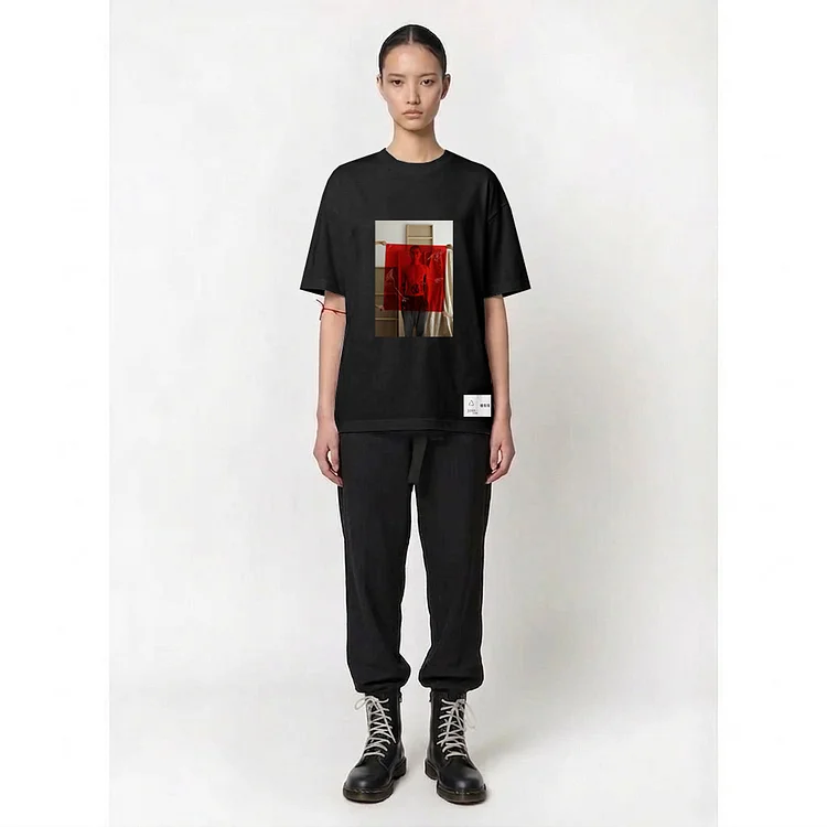 YOUJIE YANG Unisex Printed T-shirt  - 4 Recycled Water Bottles - Black