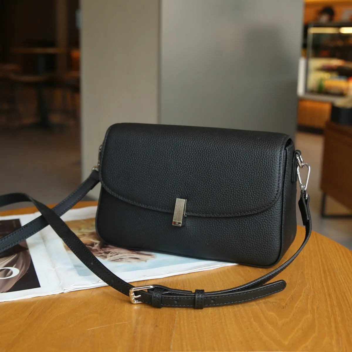 Top Grain Cowhide Flap Shoulder Bag Clasp Genuine Crossbody Purse-MERUMOTE