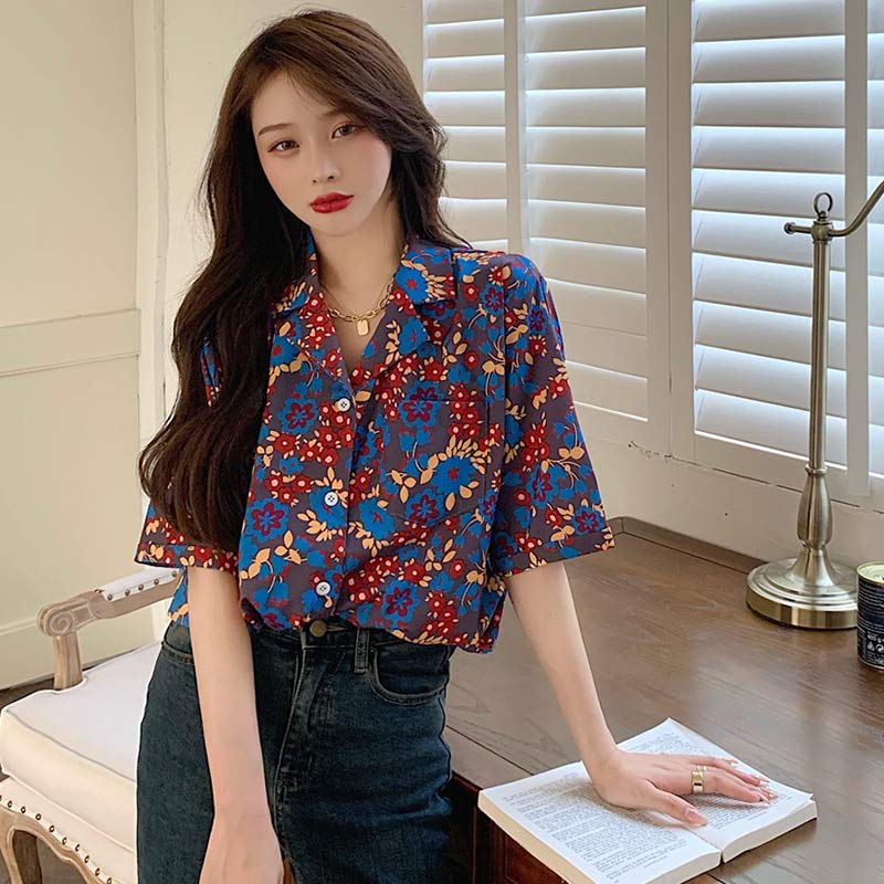 Vintage Floral Print Pocket Loose T-Shirt