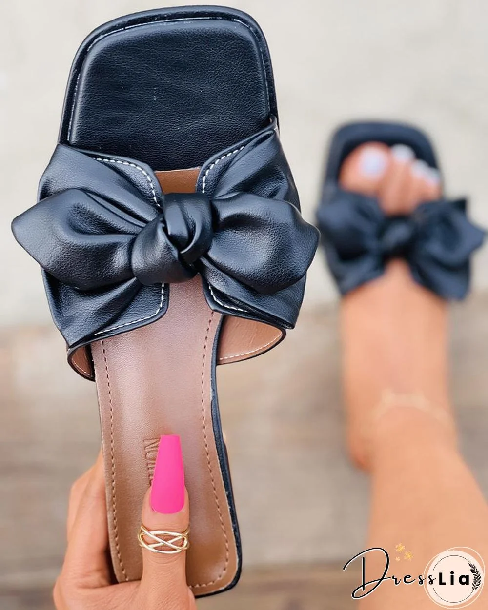 Bowknot Decor Square Toe Chunky Heels