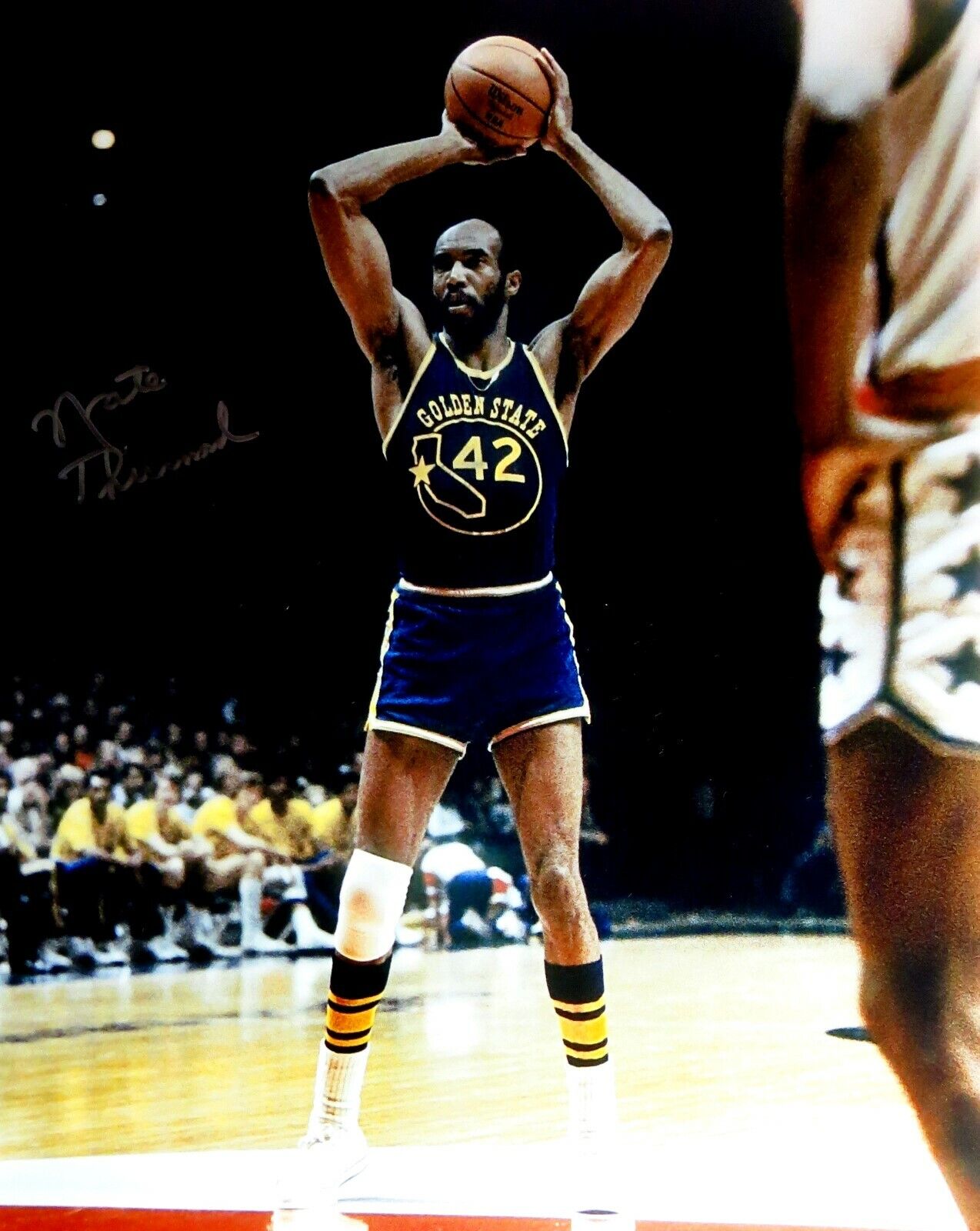 Nate Thurmond Signed Autographed 16X20 Photo Poster painting Golden State Warriors with Ball COA