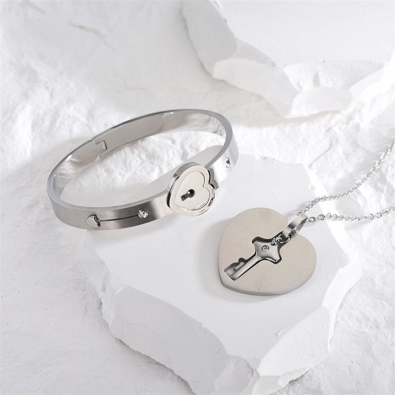 Titanium Steel Rose Gold Plated Elegant Minimalist Commute Hollow Out Inlay Heart Shape Key Lock Rhinestones Jewelry Set