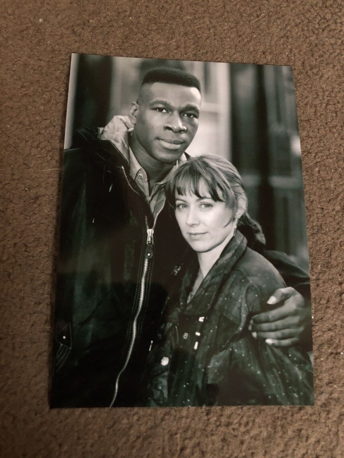 LINDSEY COULSON & HOWARD ANTHONY (EASTENDERS) UNSIGNED Photo Poster painting- 6x4”