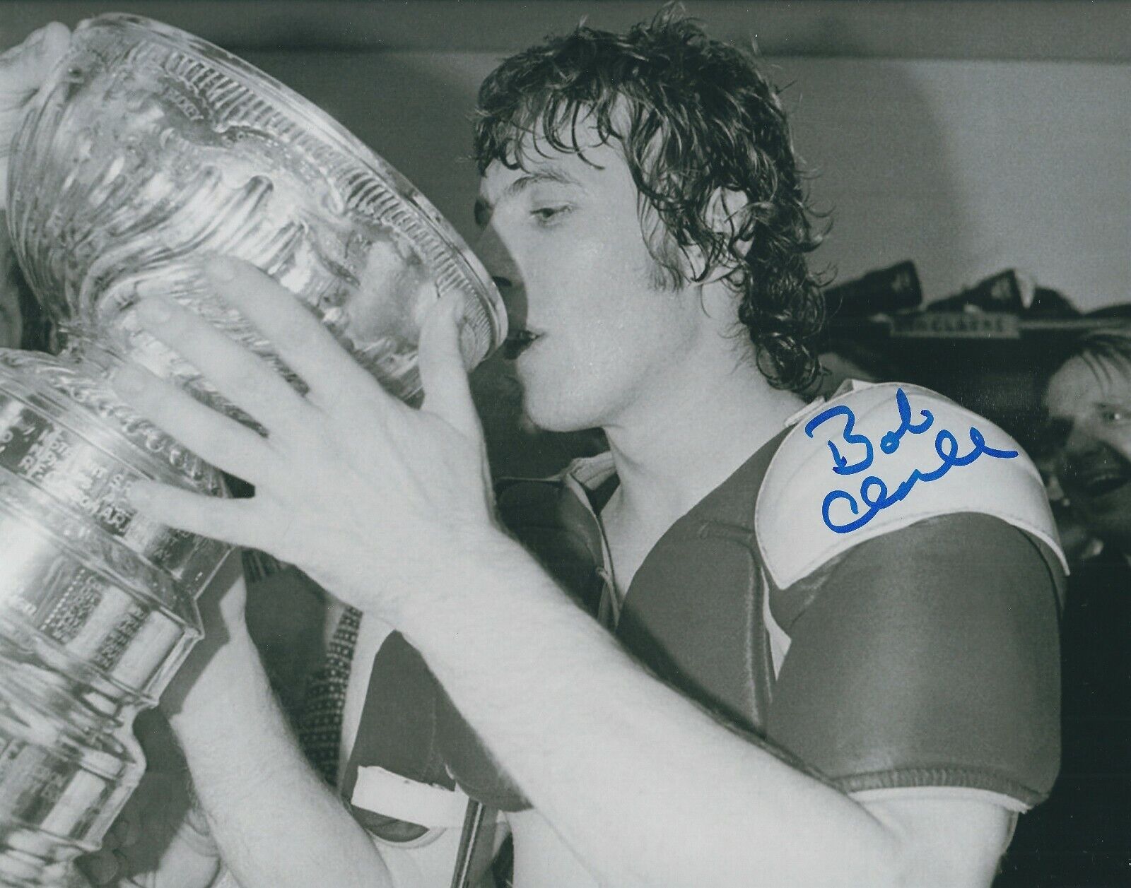 Signed 8x10 BOBBY CLARKE Philadelphia Flyers Autographed Photo Poster painting - w/COA