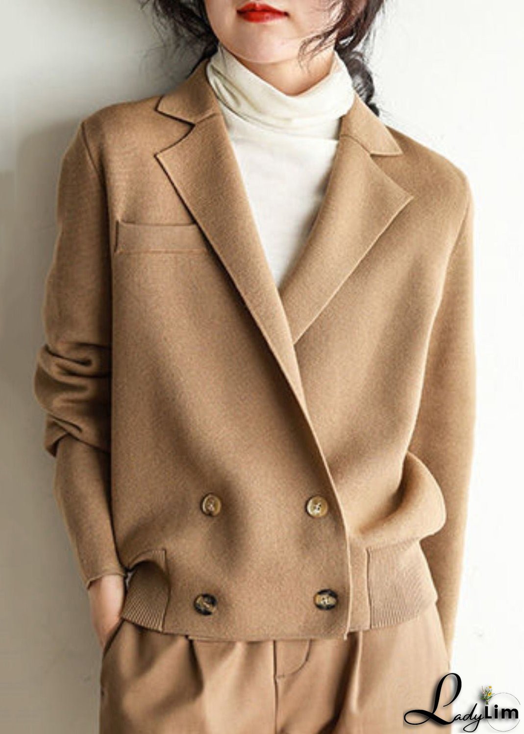 Versatile and Comfortable Coat