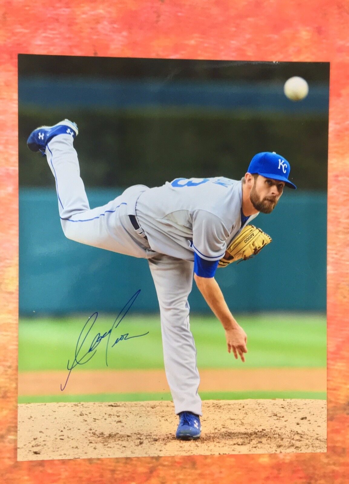 GFA Kansas Ciy Royals * AARON CROW * Signed 11x14 Photo Poster painting A2 COA