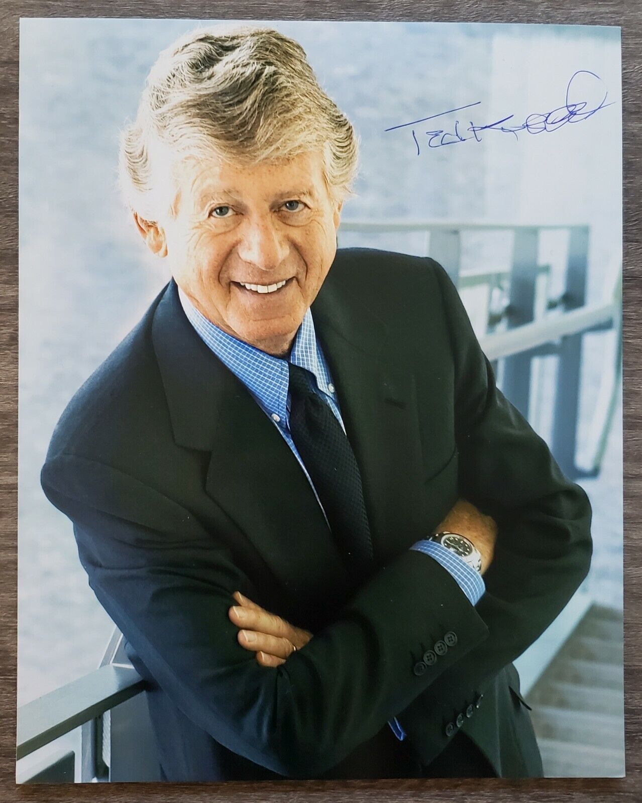 Ted Koppel Signed Nightline 8x10 Photo Poster painting Broadcast Journalist Peabody Award RAD