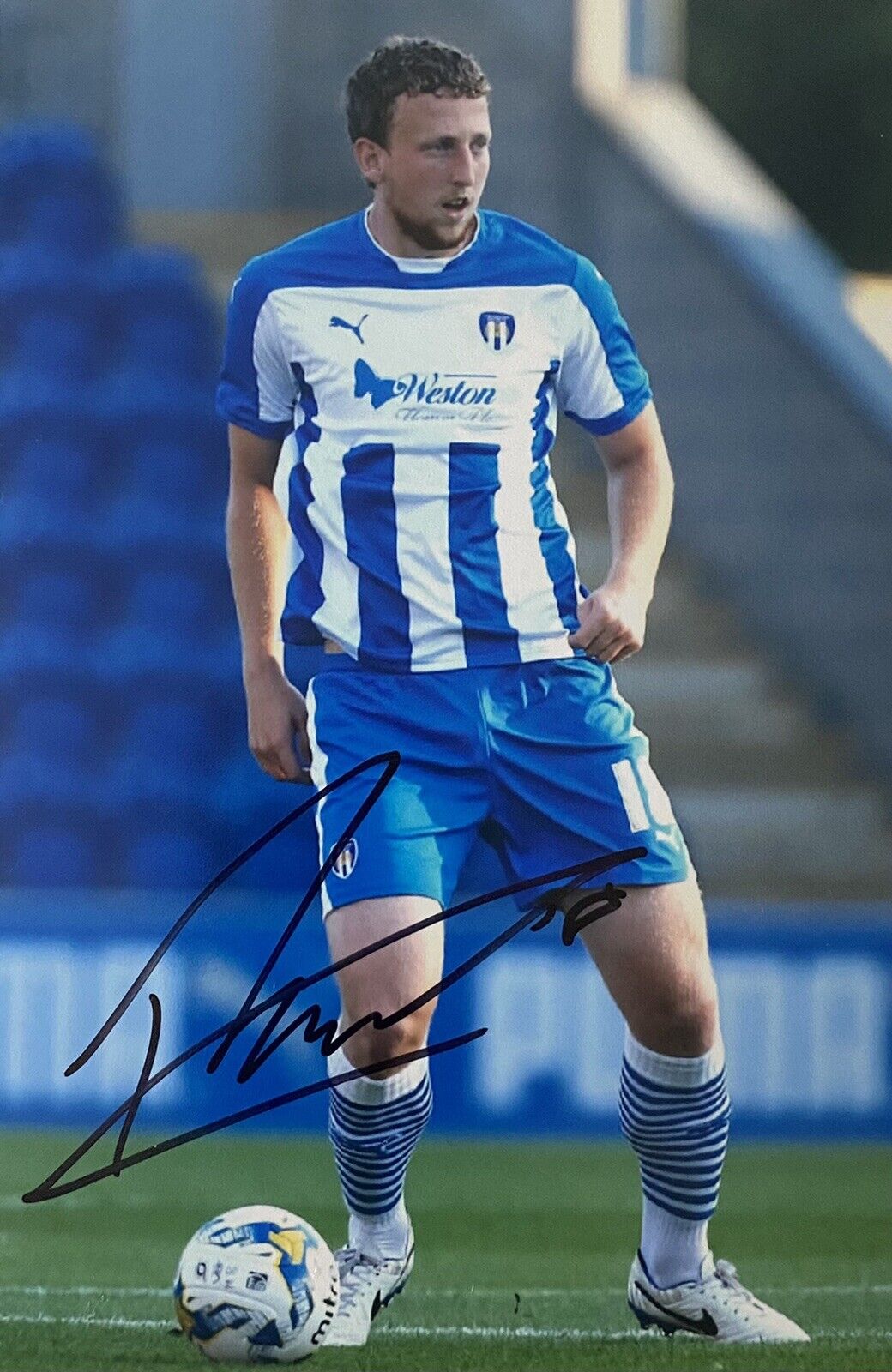 Tom Eastman Genuine Hand Signed Colchester United 6X4 Photo Poster painting 5