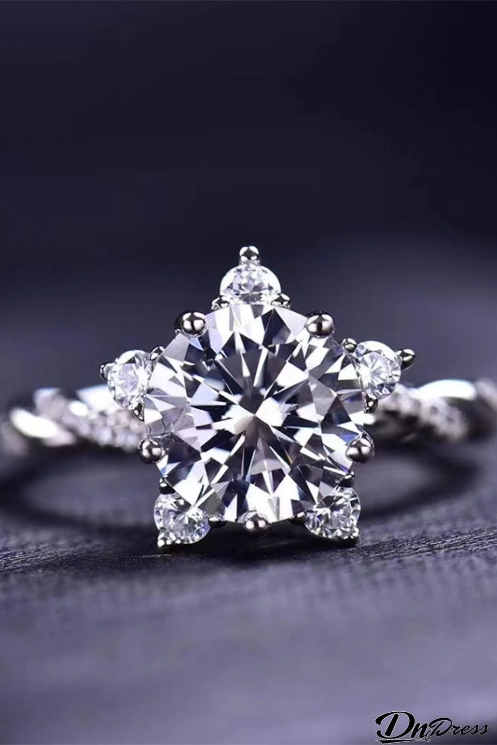 Moissanite Twisted Ring