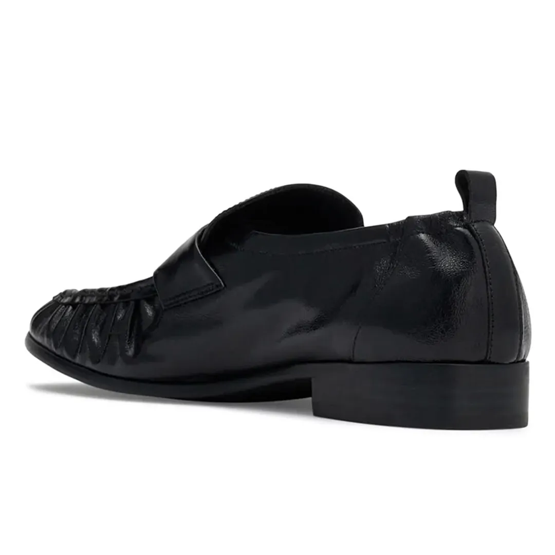 Black Faux Leather Round Toe Flat Scrunch Pull Tab Women's Loafers