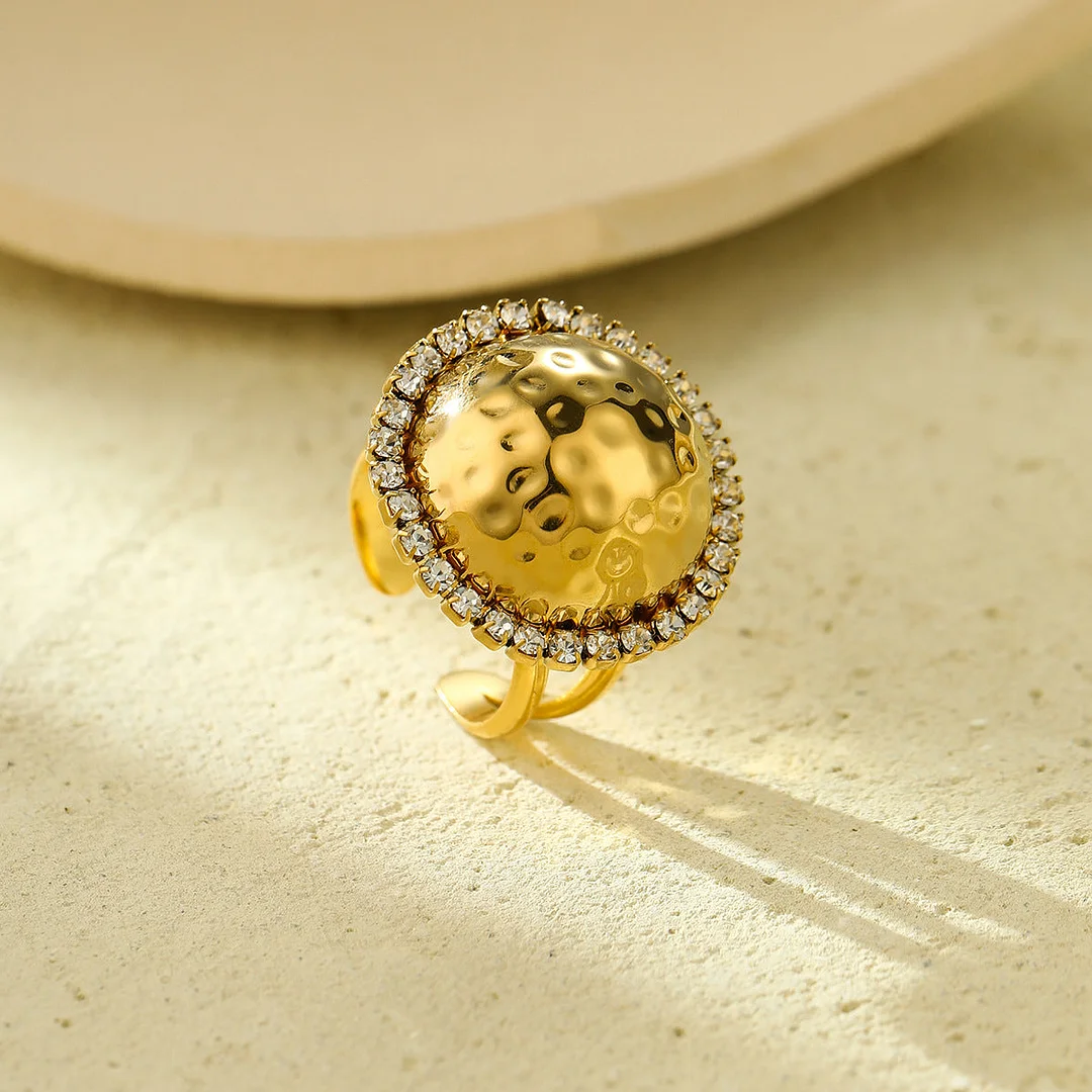 Lava High-Grade Diamond-Studded Titanium Steel Ring Fashionable And Versatile Round Design Non-Fading Hand Jewelry