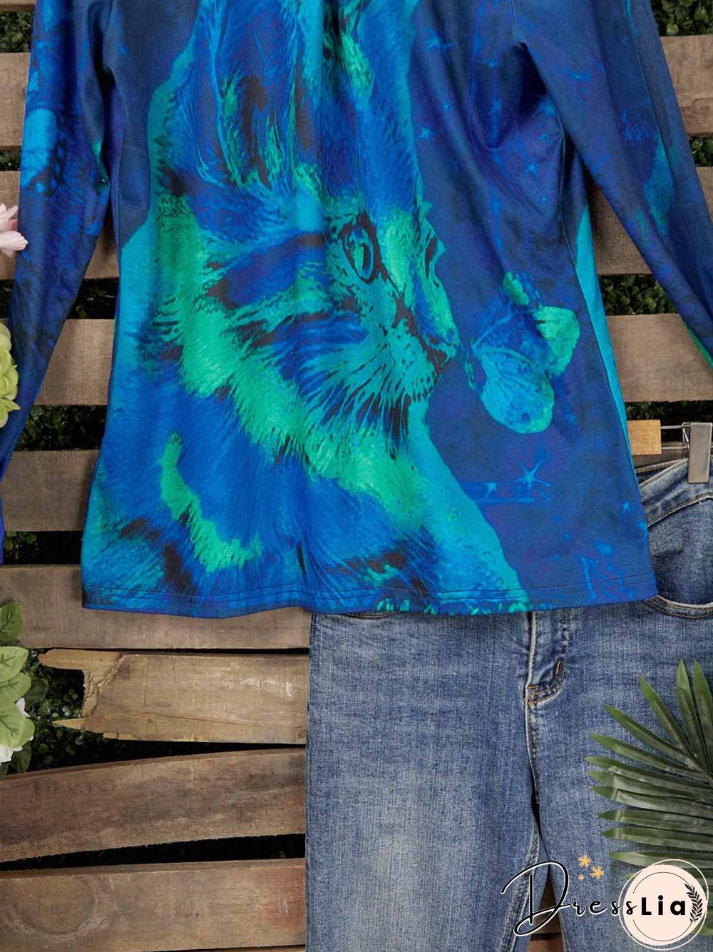 Plus Size Long Sleeve Vintage V Neck Cat T-shirt