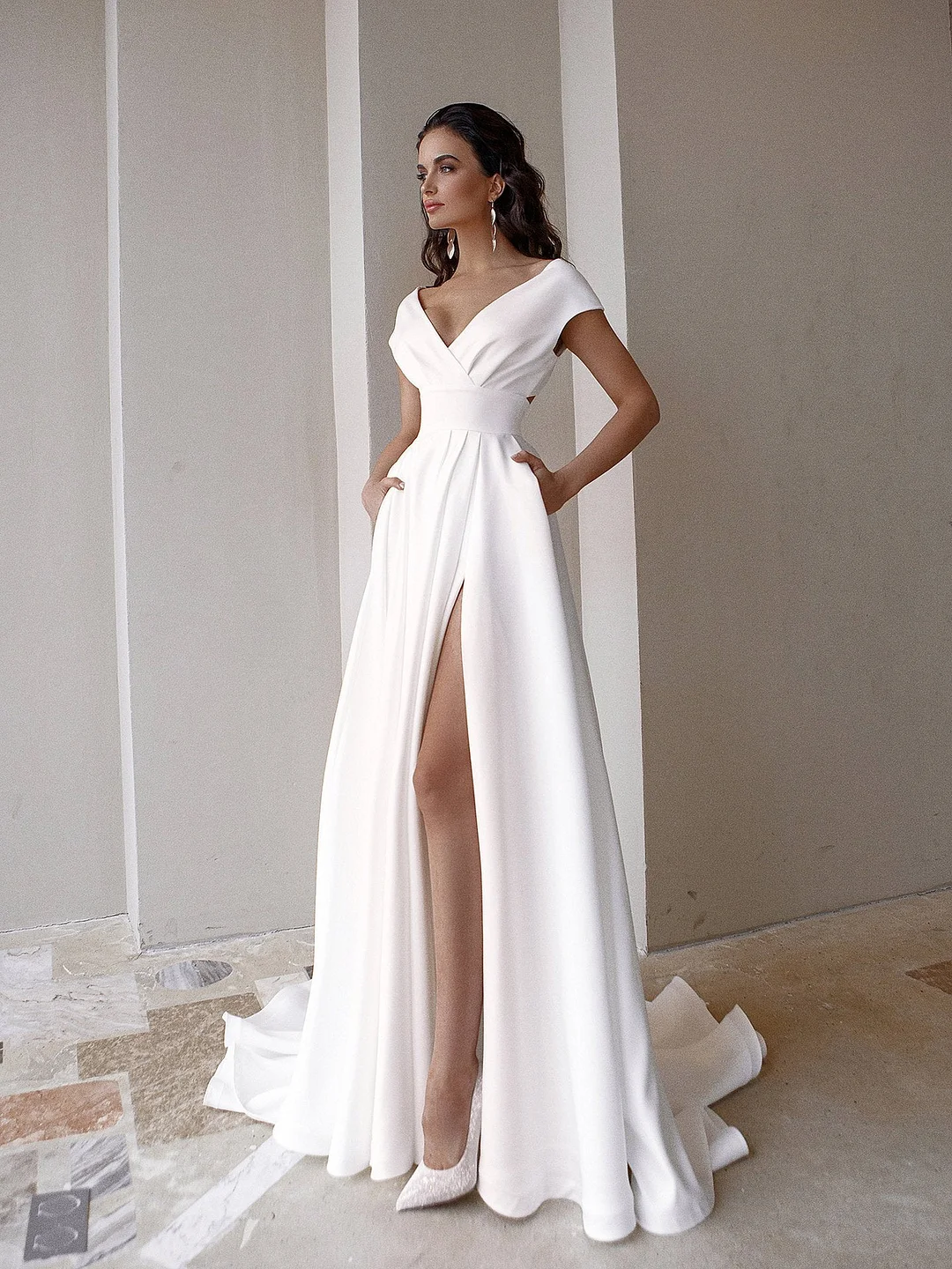 Fashion V-neck solid color mopping long dress