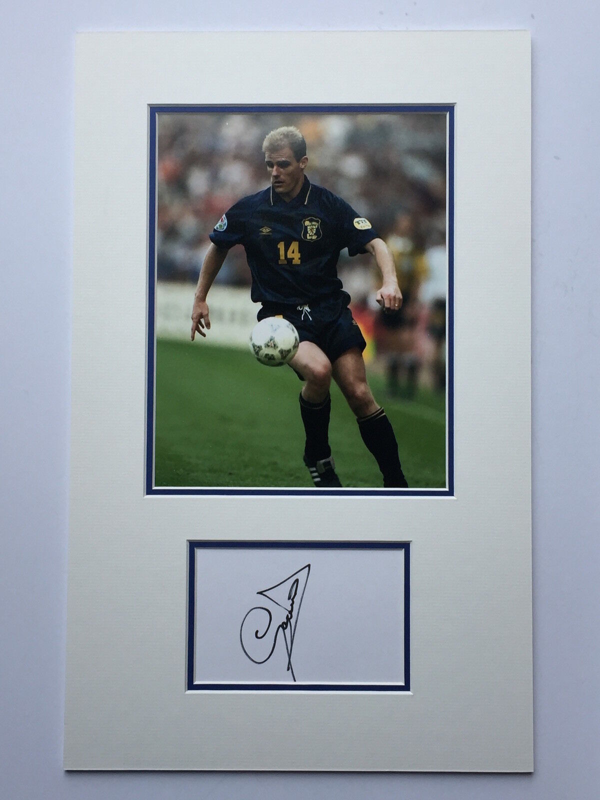 Gordon Durie Scotland Hand Signed Photo Poster painting Mount Display.