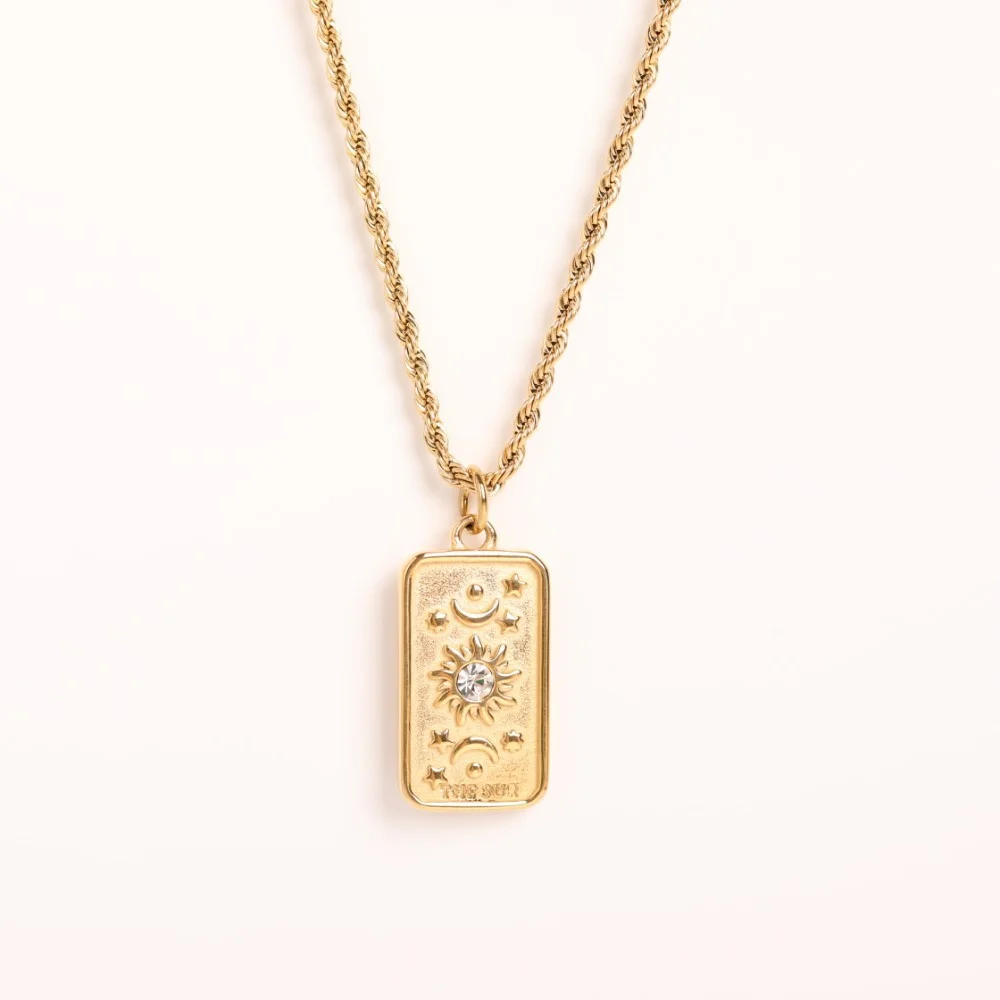 Three-dimensional relief diamond eight-pointed star titanium steel tarot card necklace