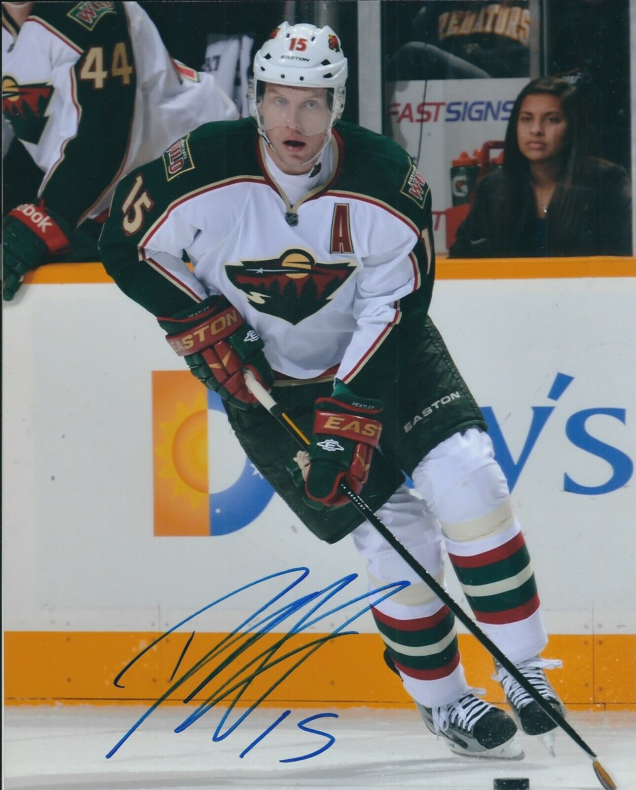 Autographed DANY HEATLEY Minnesota Wild 8x10 Photo Poster painting - COA