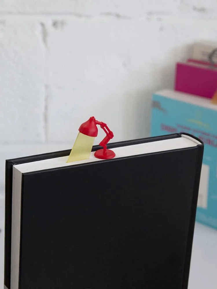 1pc Lamp Shaped Bookmark