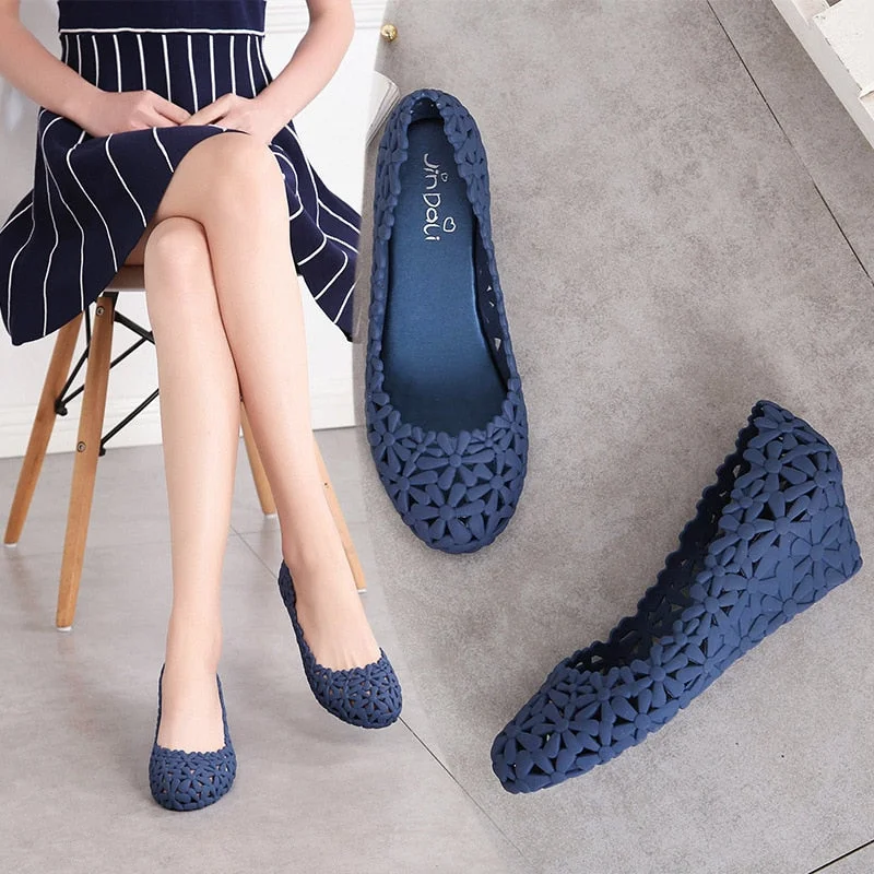 famous designer D'Orsay jelly med-high heels shoes woman pointed toe candy color pumps shallow mouth summer mules shoes sandals