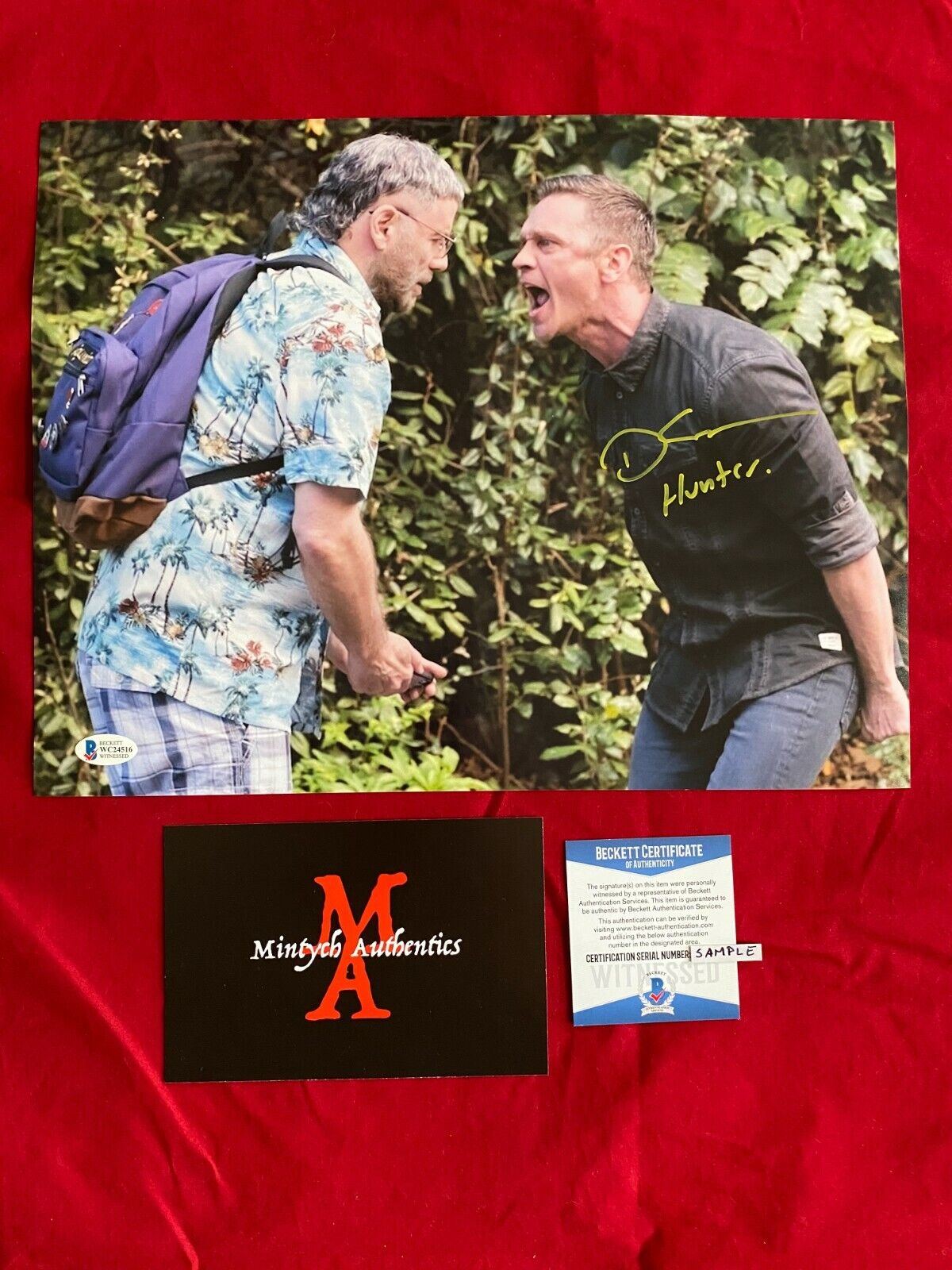 DEVON SAWA AUTOGRAPHED SIGNED 11x14 Photo Poster painting! THE FANATIC! BECKETT COA! HUNTER